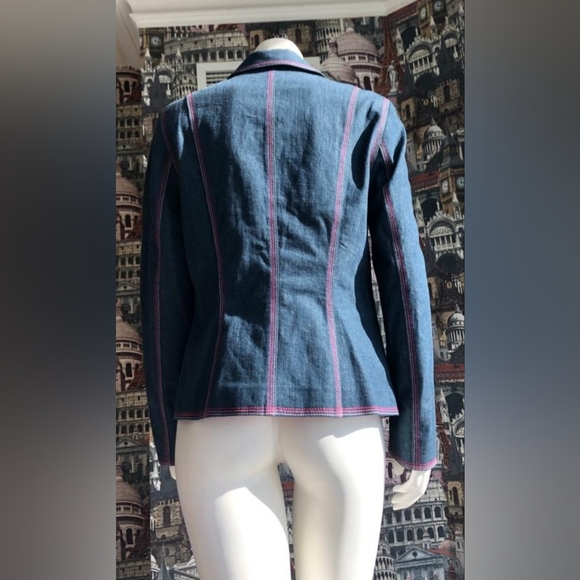 Escada denim jacket. - Picture 5 of 6